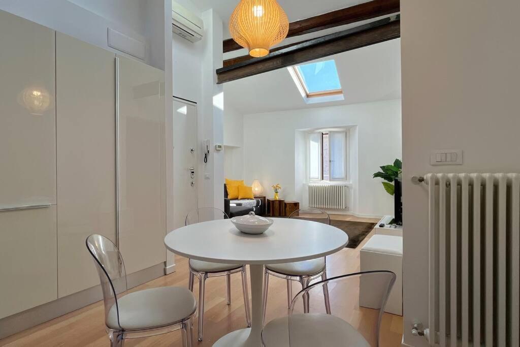 レッコCasa Moira - Affitti Brevi Italiaアパートメント エクステリア 写真